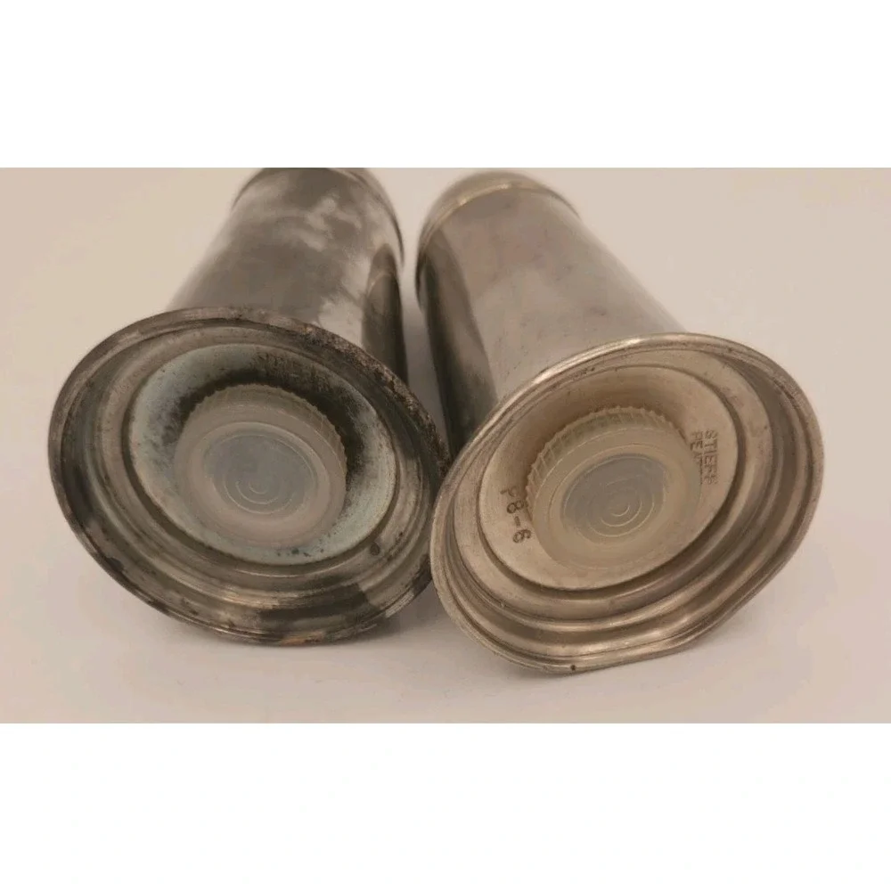 Stieff Pewter Salt & Pepper Shaker‎ Set Classic Shape Has Patina
